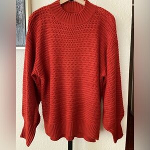 Sweater with side slit